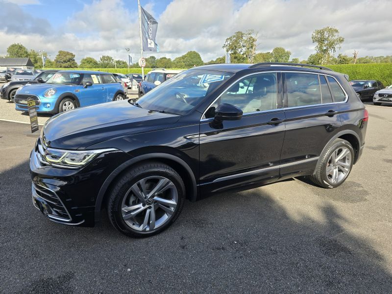 Volkswagen Tiguan R VXZ1609 Black #2
