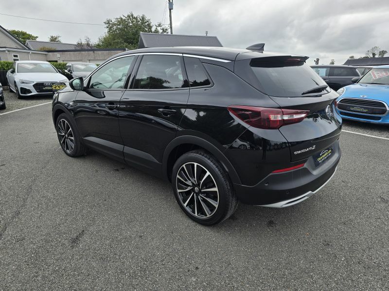 Vauxhall Grandland X Elite Nav 1.5Td Black #3