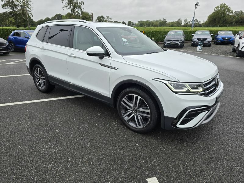 Volkswagen Tiguan Allspace Elegance 2.0Tdi 4Motion SM71MZW White #6