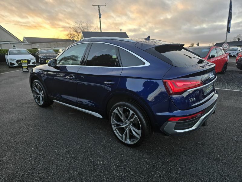Audi Q5 S Line 40 2.0Tdi Mhev Quattro S GX71XWT Blue #3