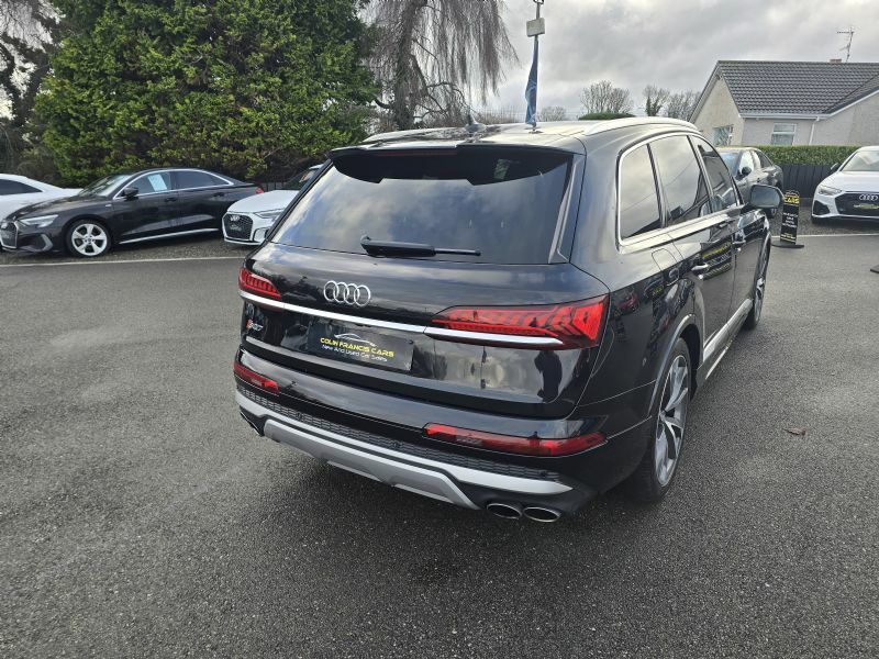 Audi SQ7 4.0Tdi Mhev Quattro Black #4