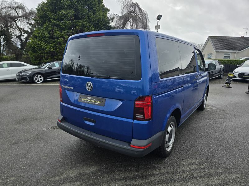Volkswagen Transporter 2.0Tdi S Minibus SGZ4724 Blue #4