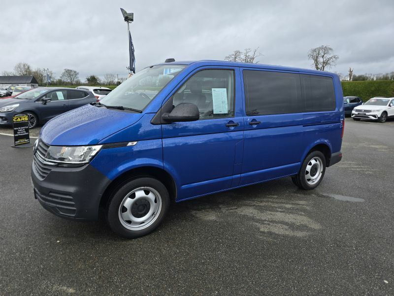 Volkswagen Transporter 2.0Tdi S Minibus SGZ4724 Blue #2