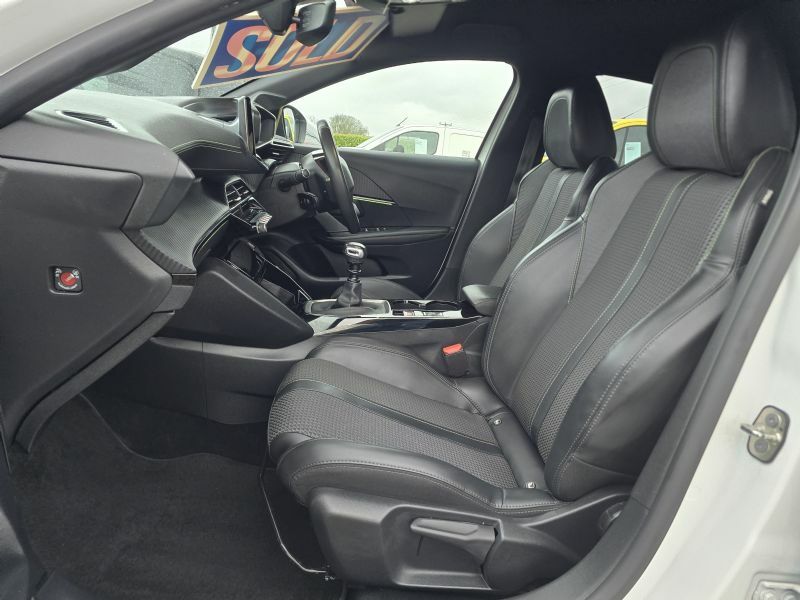 Peugeot 208 Gt 1.5 Bluehdi S S BN73OTZ White #6