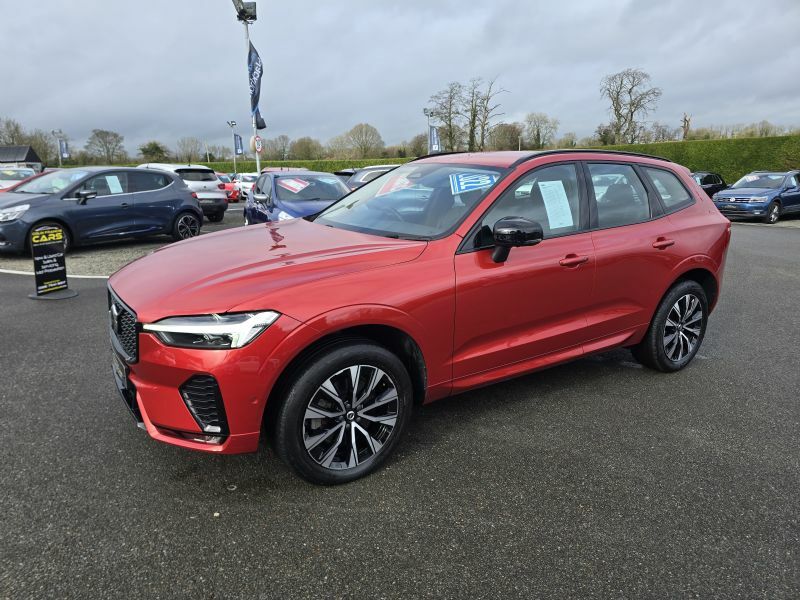 Volvo XC60 Plus Dark 2.0 B4d Mhev Awd Red #2