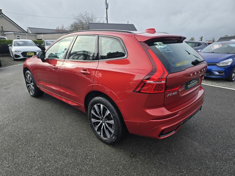 Volvo XC60 Plus Dark 2.0 B4d Mhev Awd Red #3
