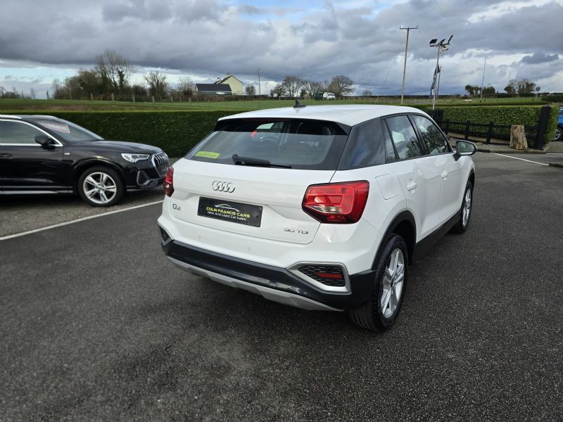 Audi Q2 Sport 30 2.0Tdi White #4