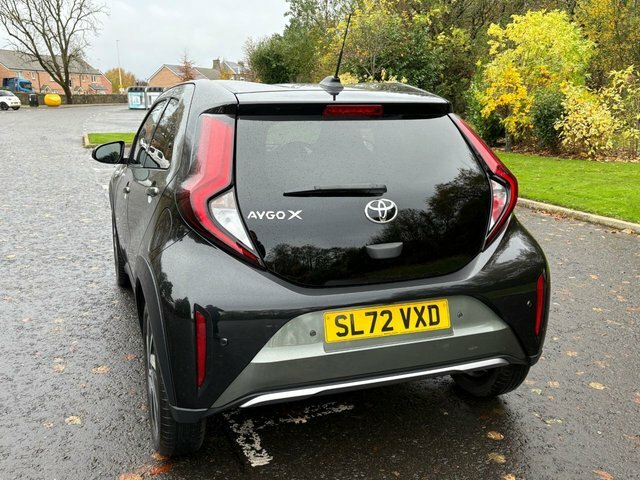 Toyota Aygo X 1.0 Vvt-i Exclusive Hatchback Eu SL72VXD Green #6