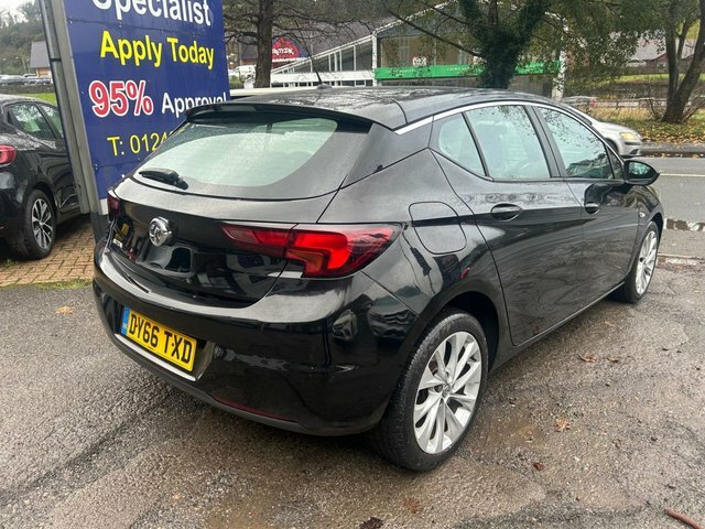 Vauxhall Astra 2016 66 1.4I Design Hatchback Eu DY66TXD Black #6