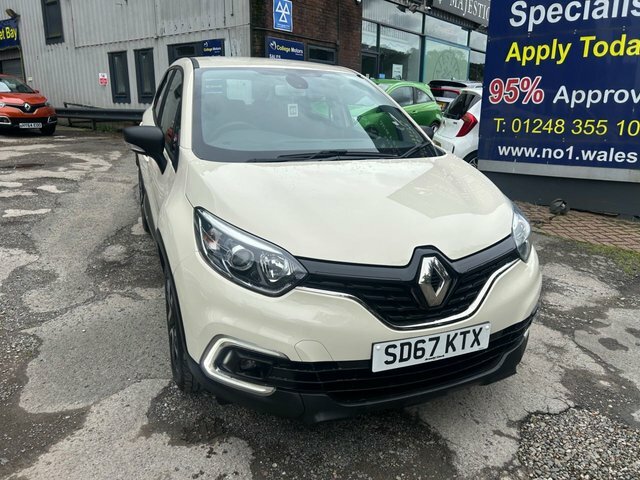 Renault Captur 2017 67 0.9 Tce Energy Dynamique Nav Suv Petro SD67KTX White #4