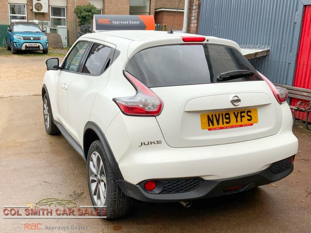 Nissan Juke 1.6 112 Tekna Bose Hatchback NV19YFS White #3