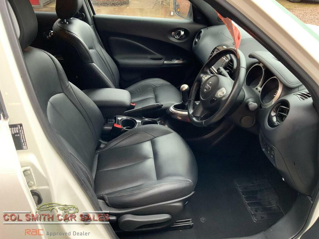 Nissan Juke 1.6 112 Tekna Bose Hatchback NV19YFS White #6