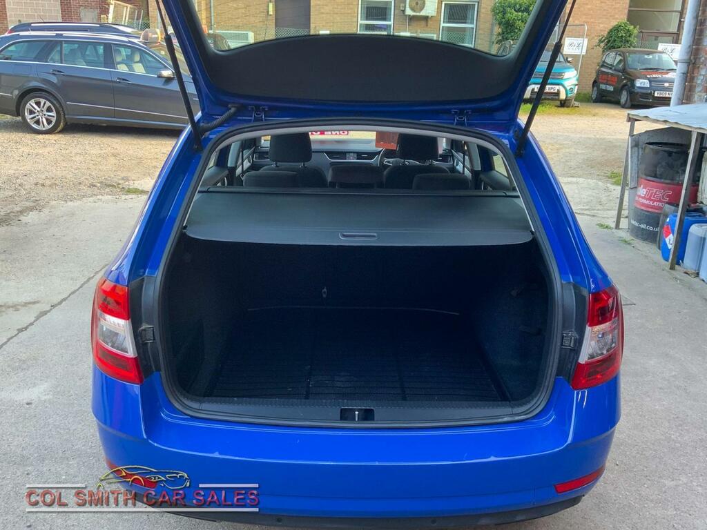 Skoda Octavia 1.0 Tsi Se Technology Dsg Estate Blue #5