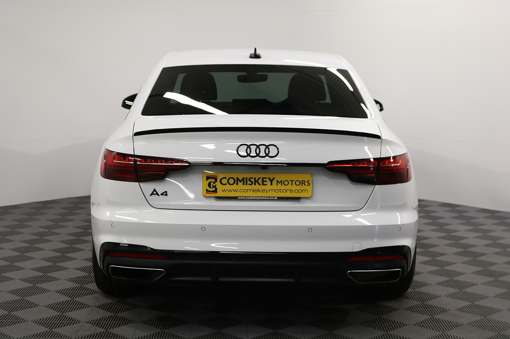 Audi A4 Tdi Black Edition LP22AYO White #5
