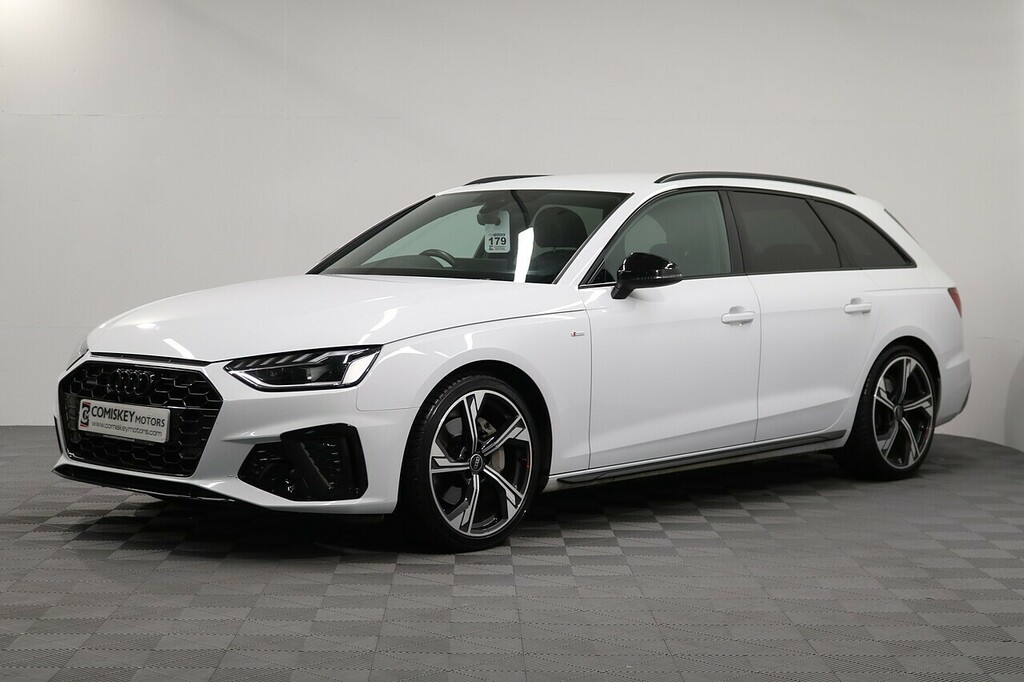 Audi A4 Avant Tdi 40 Black Edition S Tronic Quattro LS73UGZ White #3