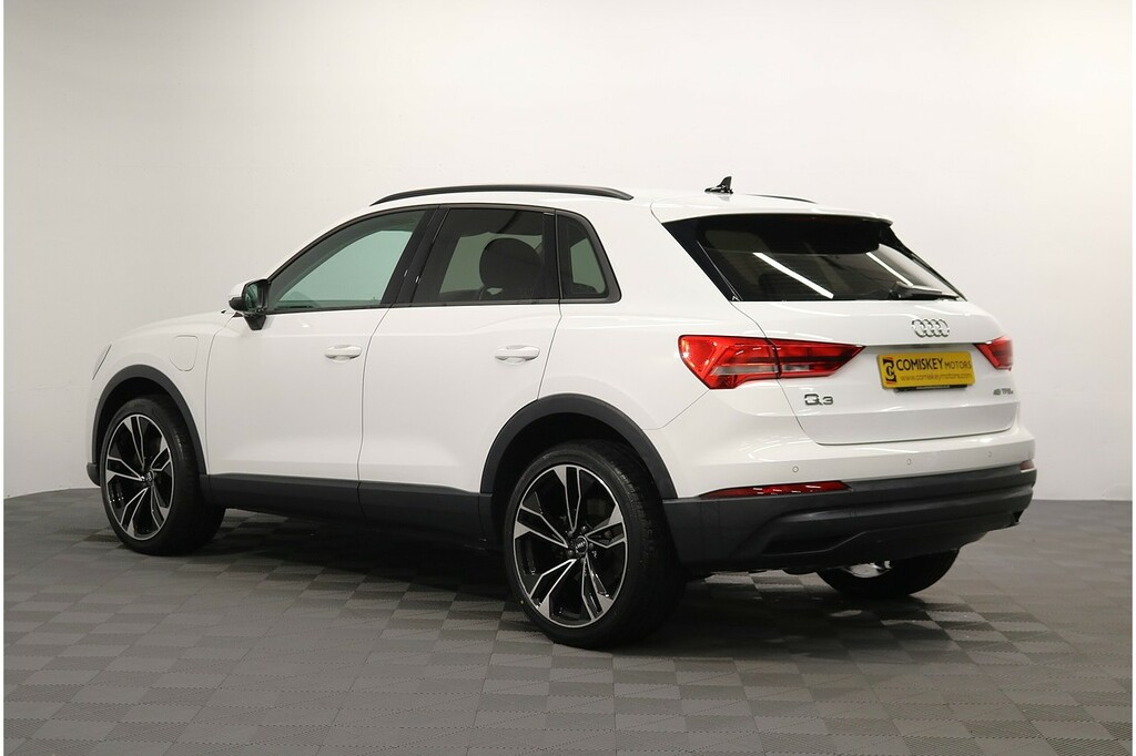 Audi Q3 Tfsie Technik RK72MVE White #4