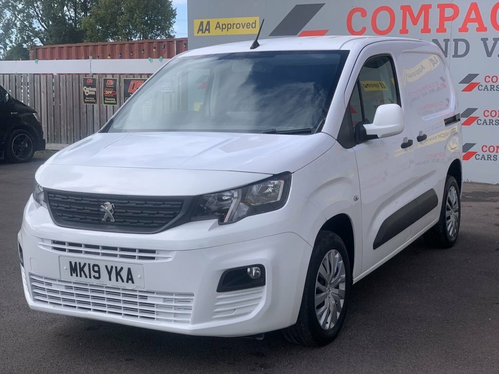 Peugeot Partner Mpv MK19YKA White #6