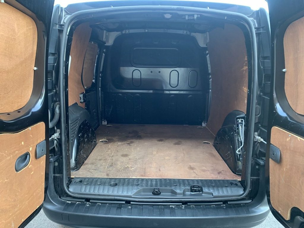 Renault Kangoo Mpv MX19PYL Black #6