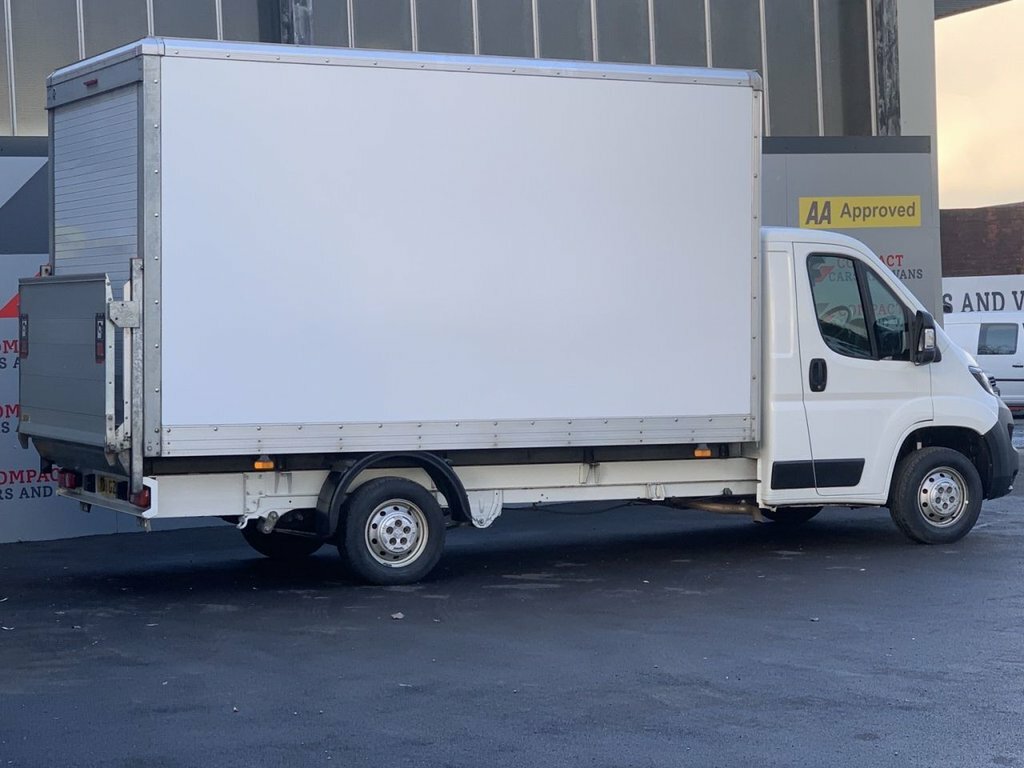 Peugeot Boxer Boxer 335 L4 Blue Hdi FD19GZM White #3