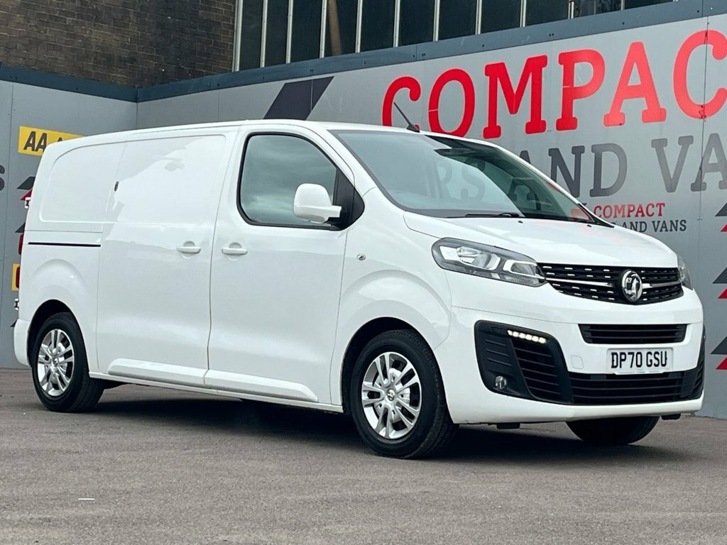 Vauxhall Vivaro 1.5L Sportive DP70GSU White #2