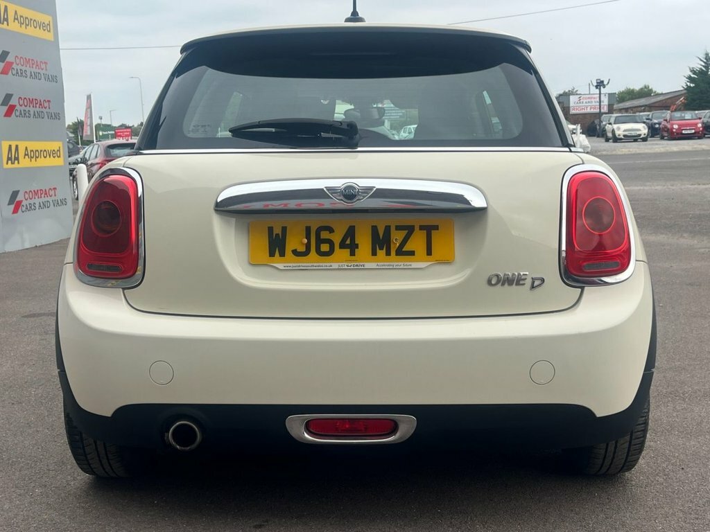 Mini Hatch 1.5L One D WJ64MZT White #6