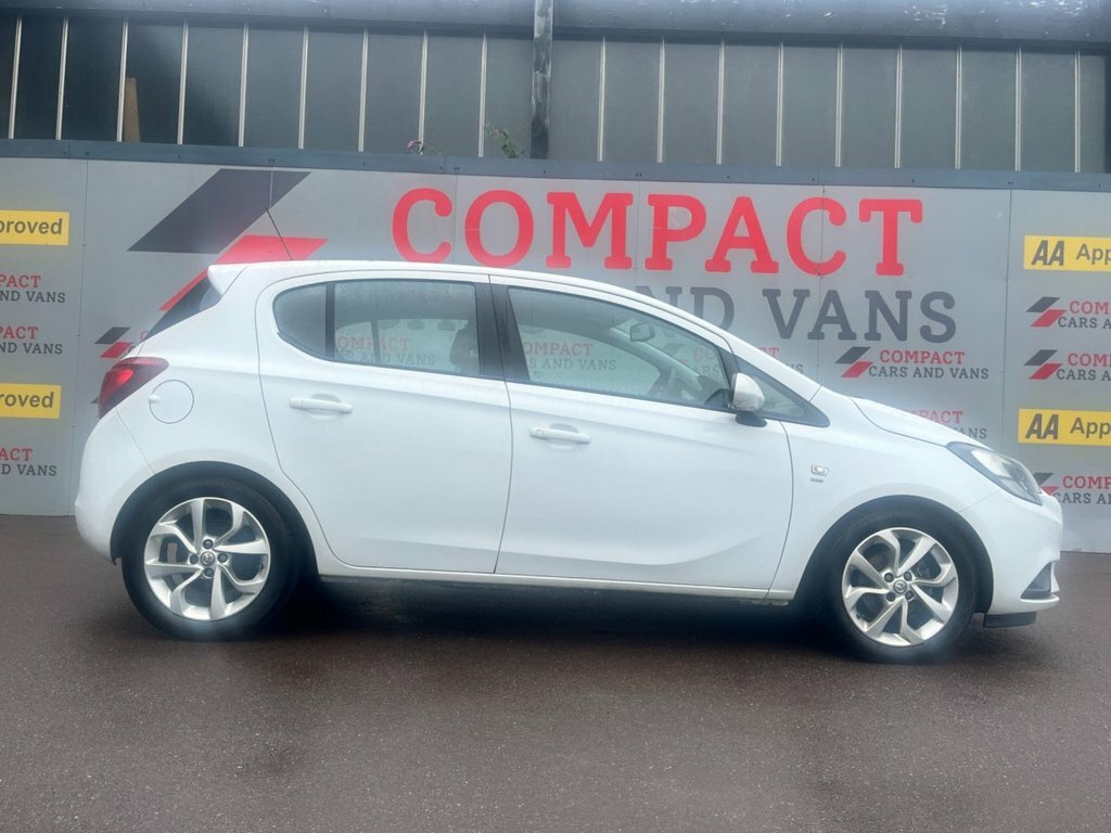 Vauxhall Corsa 1.4L Energy KF16CEJ White #4