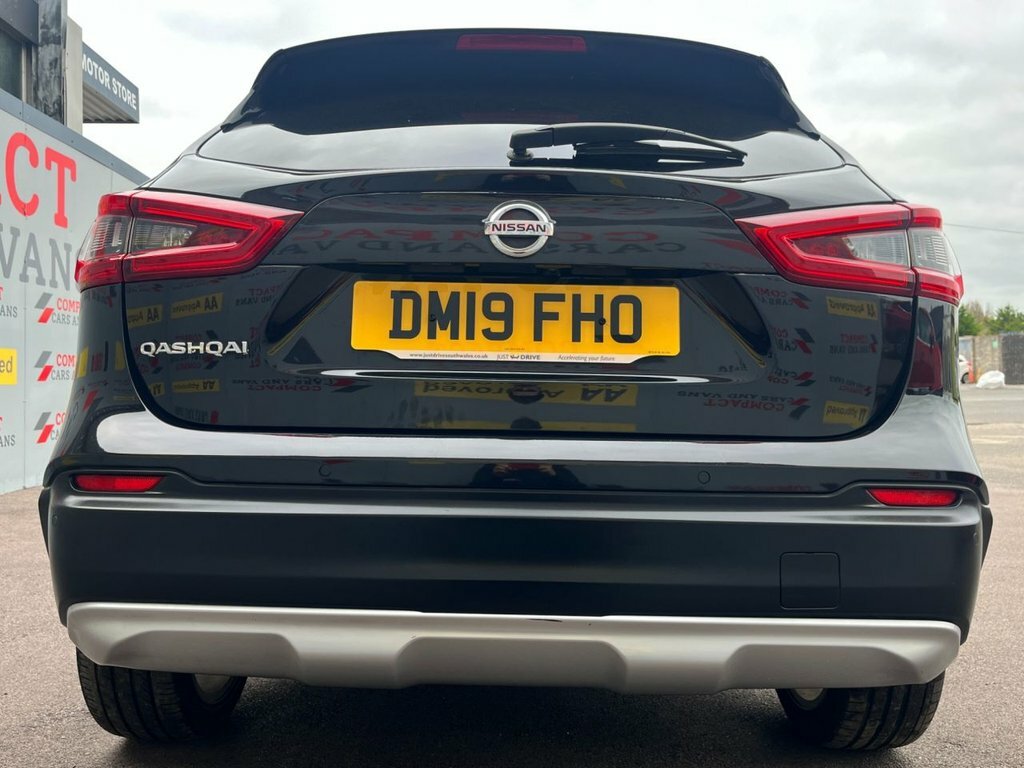 Nissan Qashqai 1.3L N-motion DM19FHO Black #6