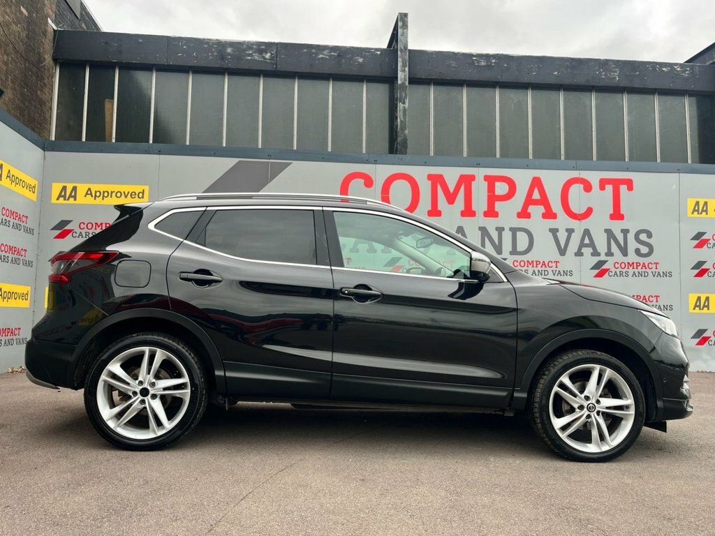 Nissan Qashqai 1.3L N-motion DM19FHO Black #4