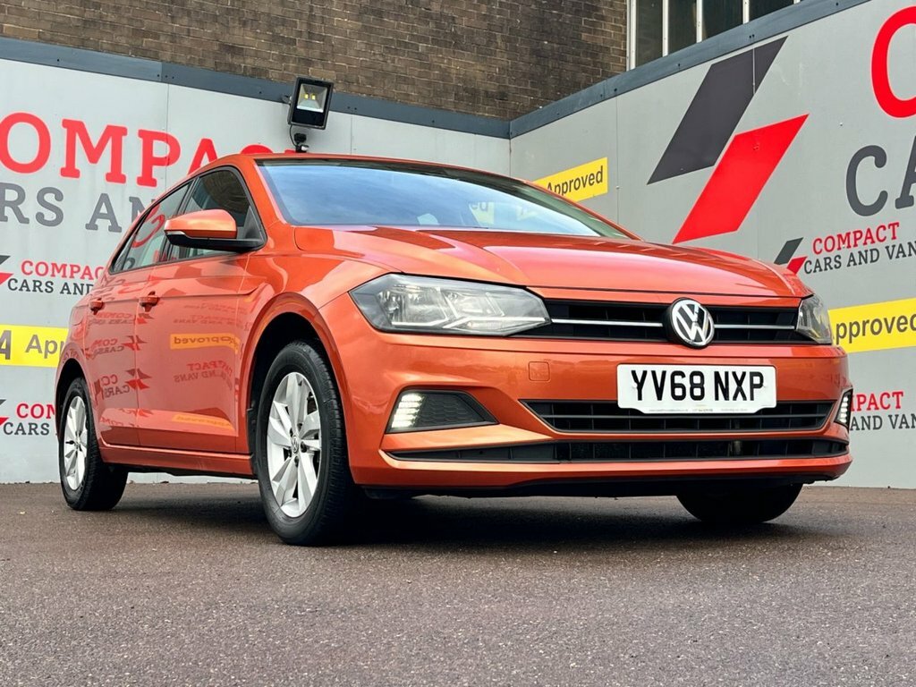 Volkswagen Polo 1L Se YV68NXP Orange #2
