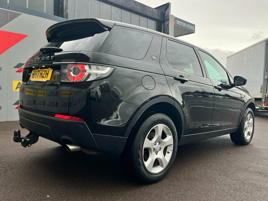 Land Rover Discovery Sport 2L Pure Edition BP17HZH Black #5