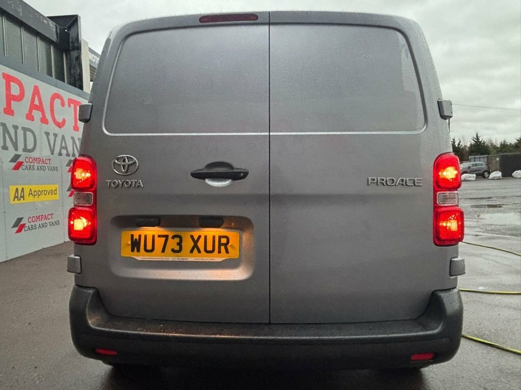 Toyota PROACE 1.5L Icon 6Dr WU73XUR Grey #6