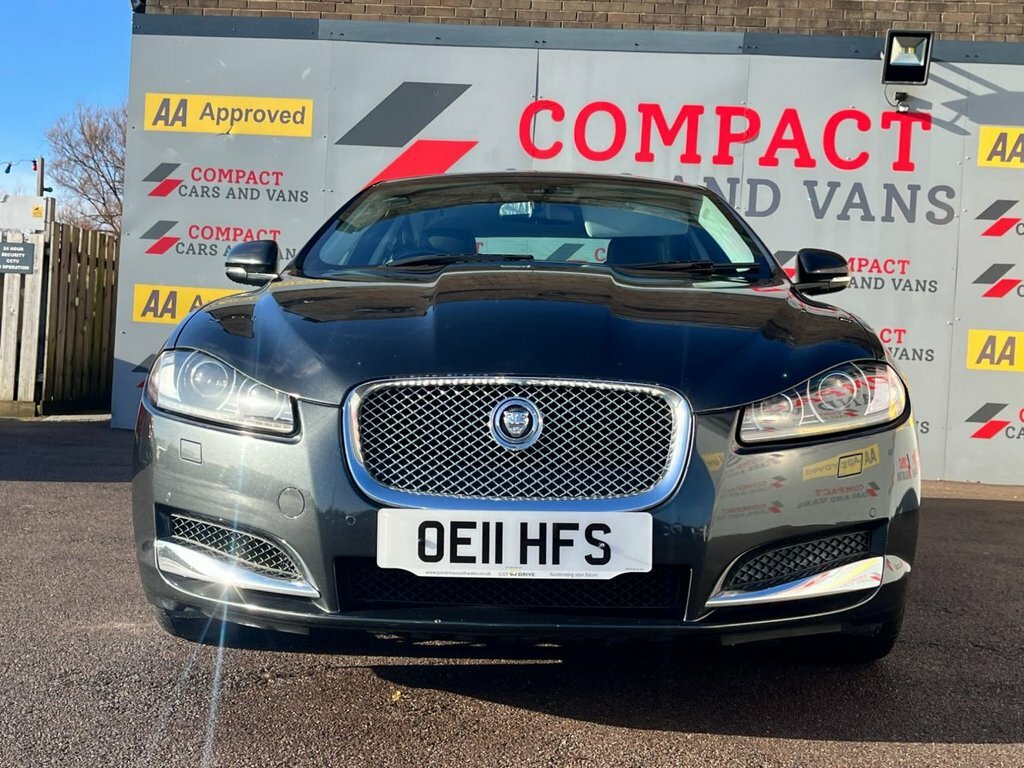 Jaguar XF 2.2L Luxury Grey #3