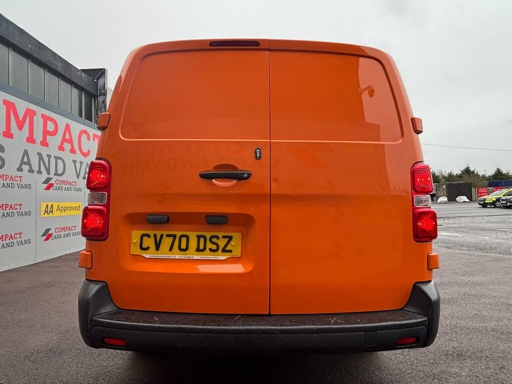 Vauxhall Vivaro 2L Edition CV70DSZ Orange #6