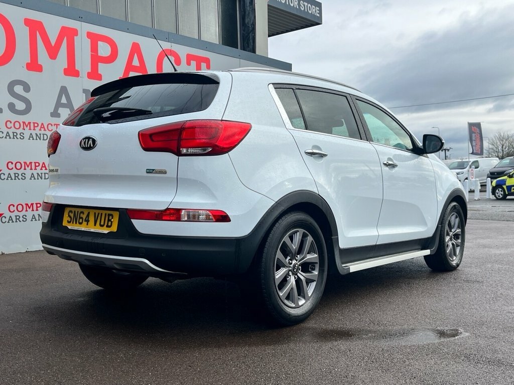 Kia Sportage Suv SN64VUB White #5