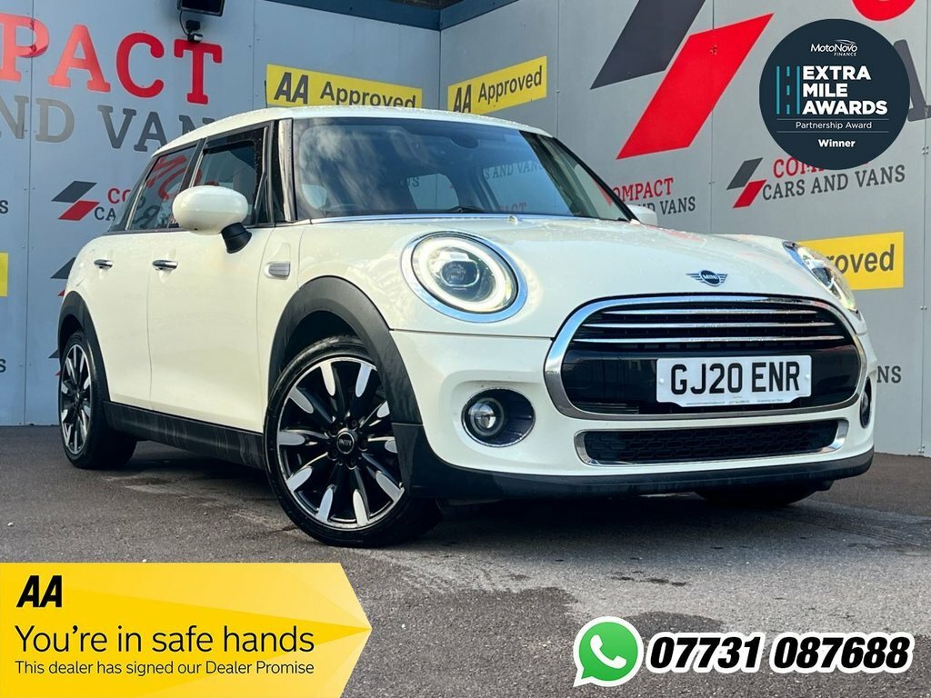Mini Hatch 1.5L Cooper Exclusive White