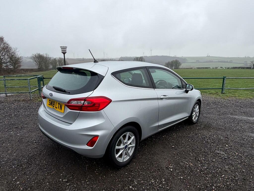 Ford Fiesta 1.1 Ti-vct Zetec Euro 6 Ss Silver #3