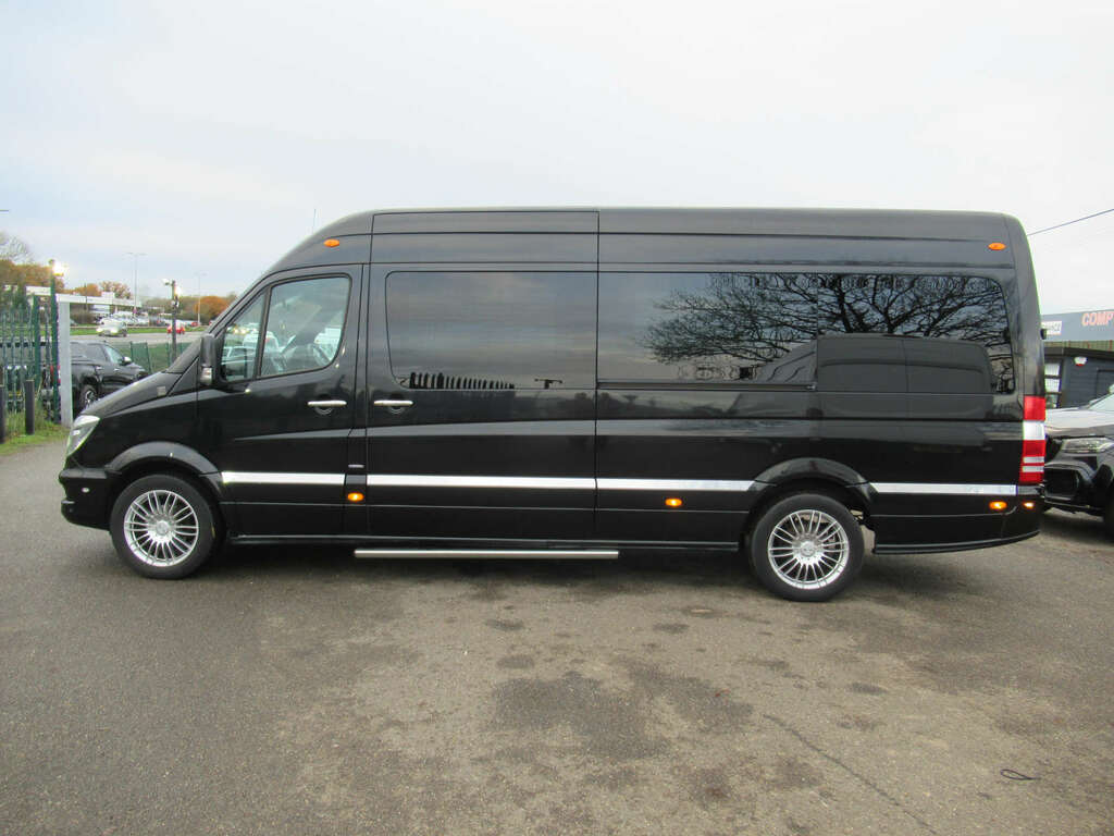 Mercedes-Benz Sprinter 8 Seater Party Bus Limo 3.0 319 Cdi LF17ODK Black #2
