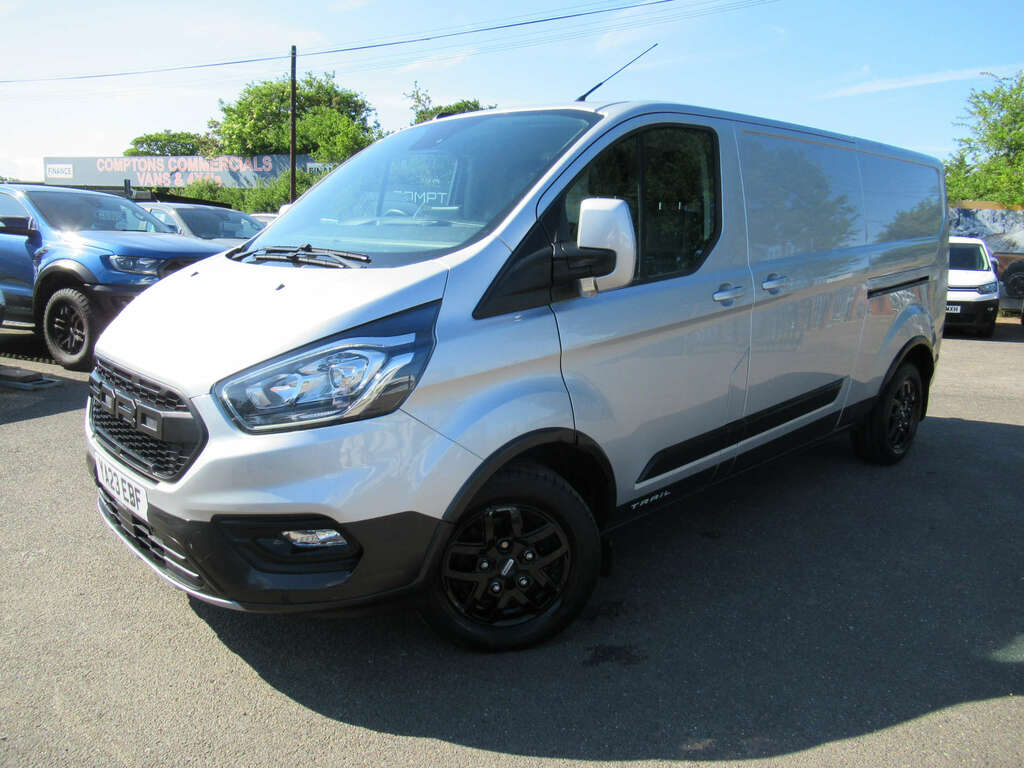 Ford Transit Custom 2.0 300 Trail Ecoblue Silver