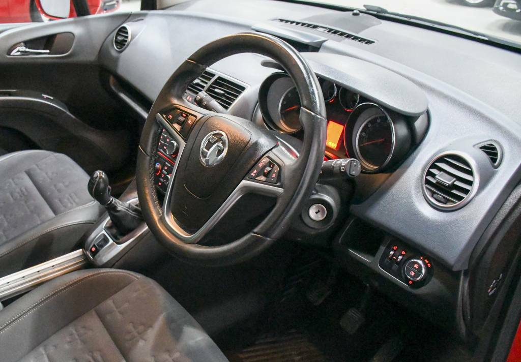 Vauxhall Meriva 1.4I 16V 100Ps Red #4