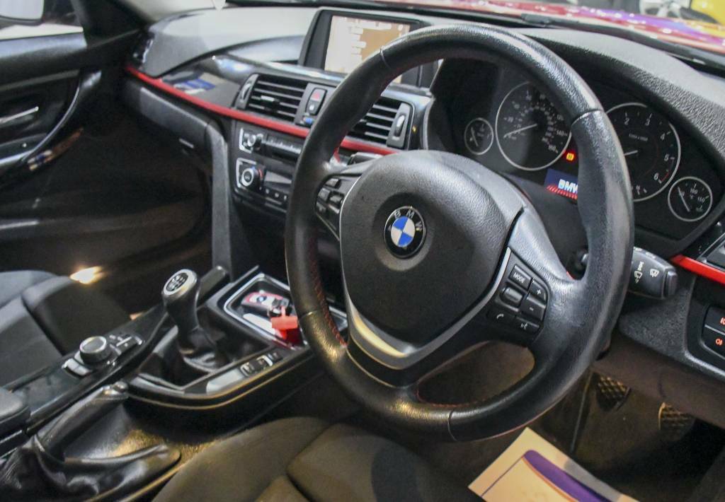 BMW 3 Series 2.0Td 184Bhp 320D Red #3