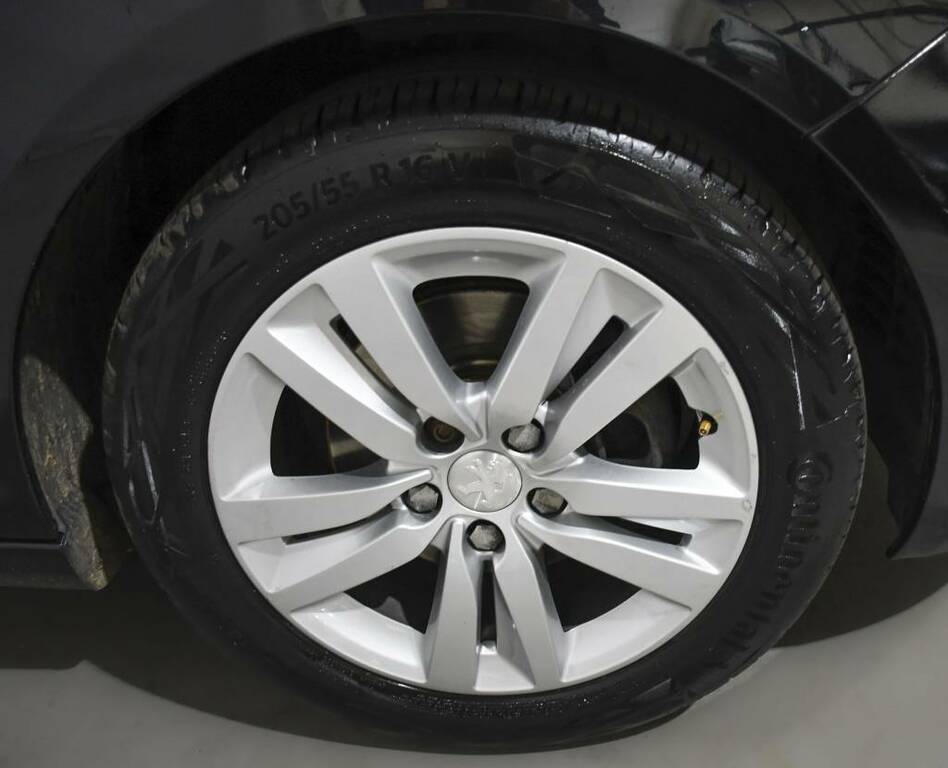 Peugeot 308 1.5 Bluehdi 130Bhp Black #5
