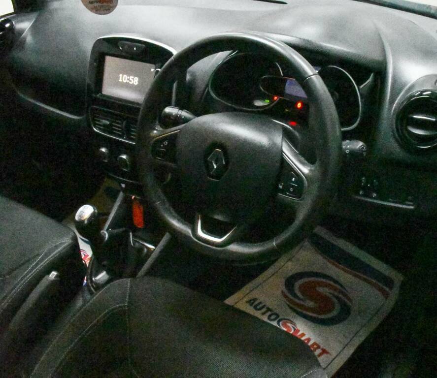 Renault Clio Hatchback 1.5 Dci 90 Iconic Black #4