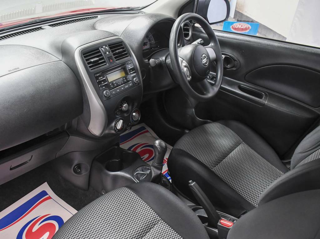Nissan Micra Hatchback 1.2 80Ps Red #3