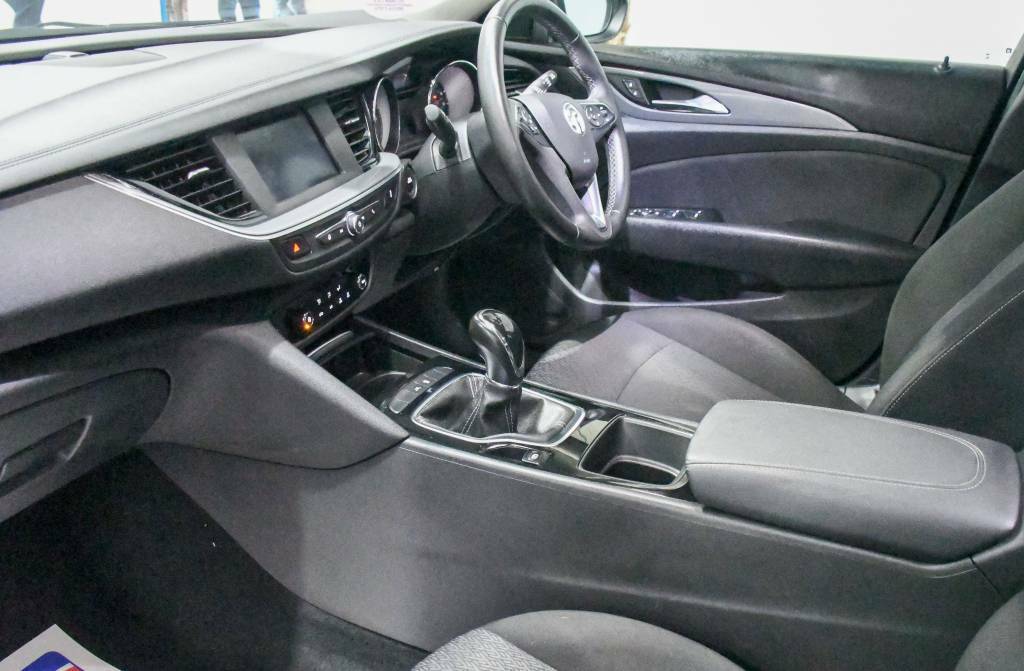 Vauxhall Insignia Gransport 1.6Td 109Ps Grey #4