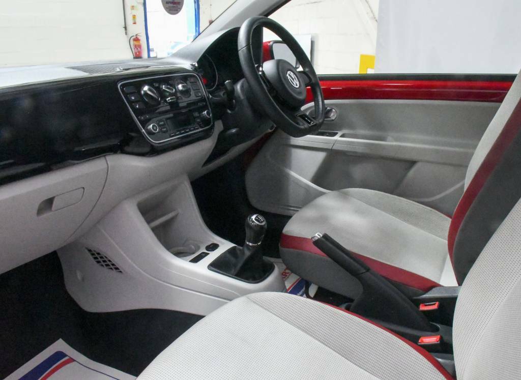 Volkswagen Up Hatchback 1.0 High Up Red #3