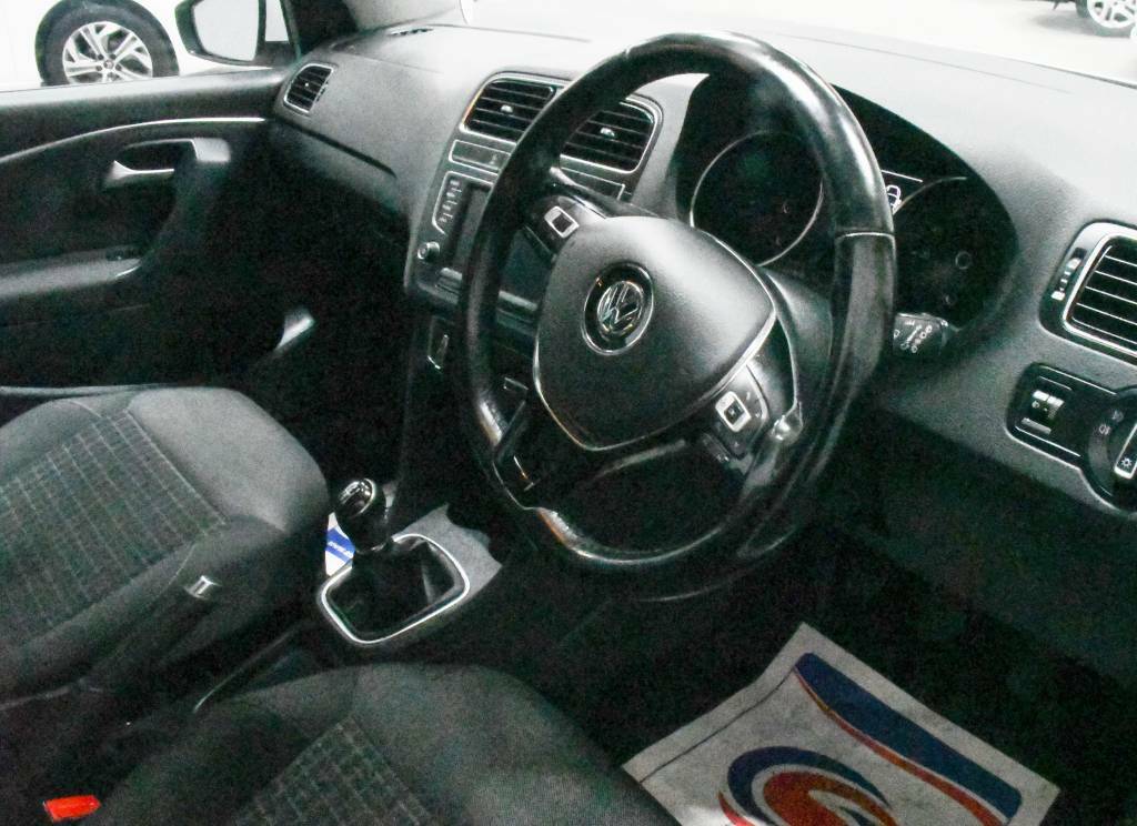 Volkswagen Polo Hatchback 1.0 60Ps White #4