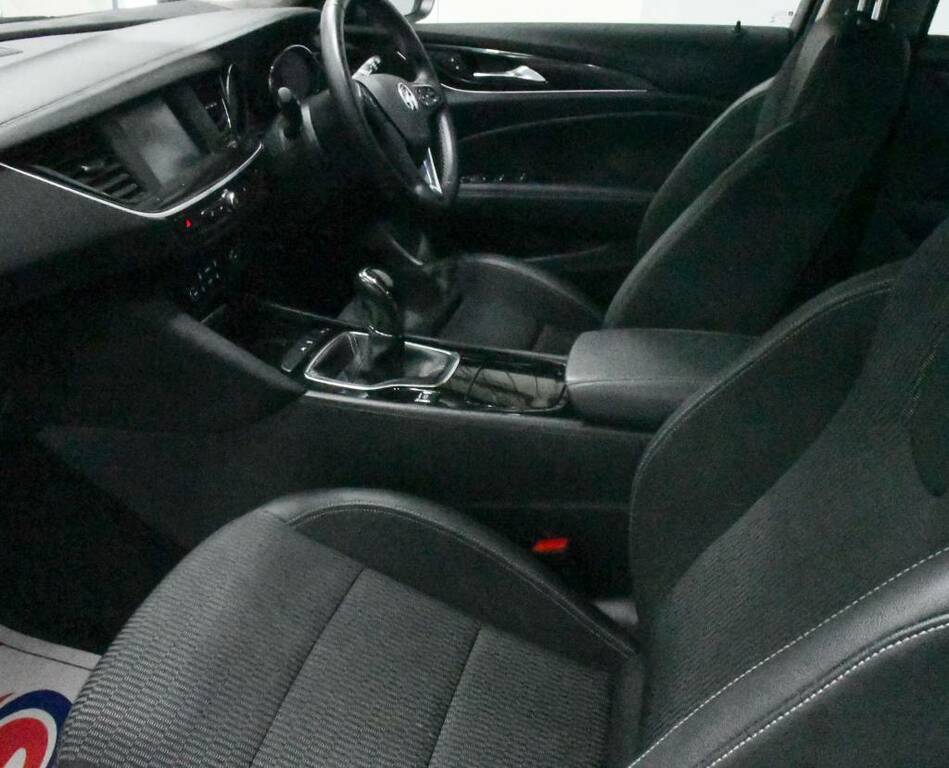 Vauxhall Insignia Sports Tourer 1.6Td Silver #4