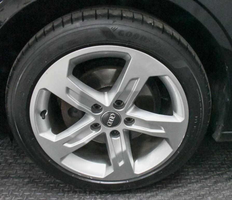 Audi A3 Saloon 1.6 Tdi Sport Black #5