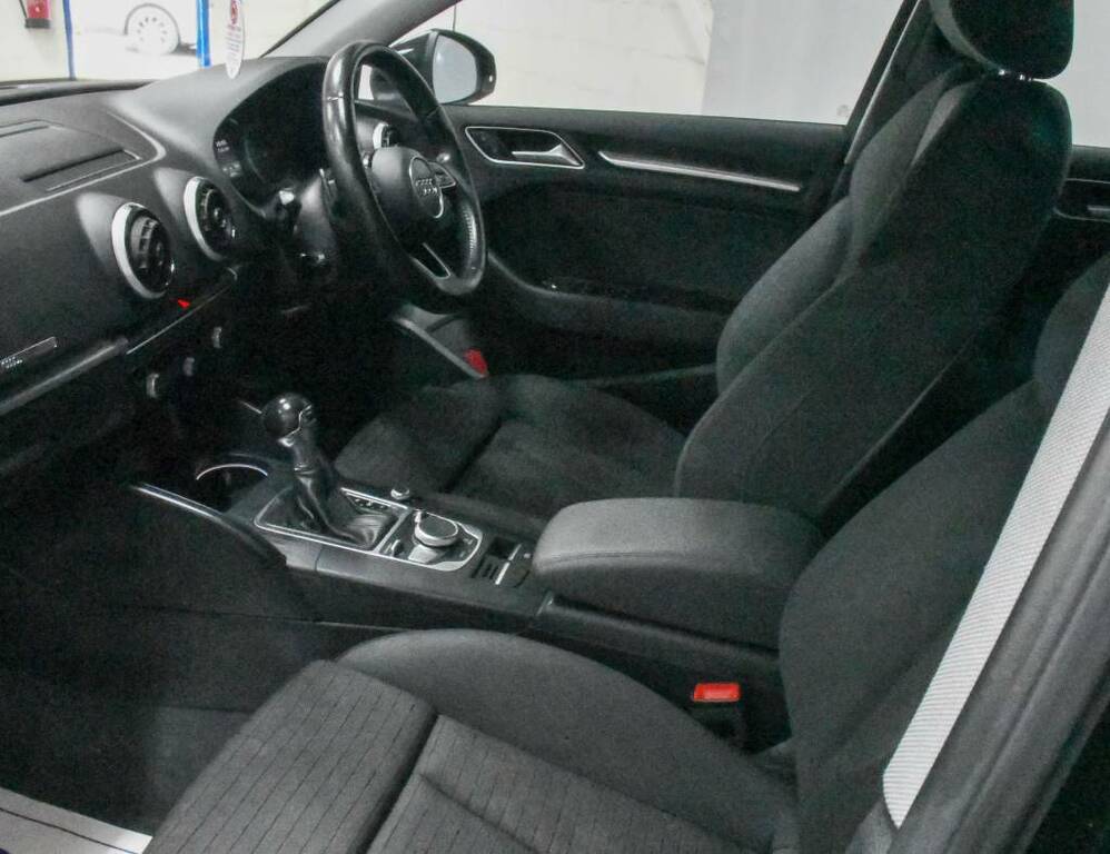 Audi A3 Saloon 1.6 Tdi Sport Black #4