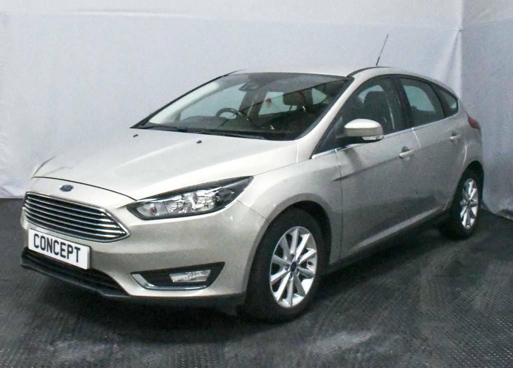 Ford Focus Hatchback 1.5 Tdci 120 Titanium Silver